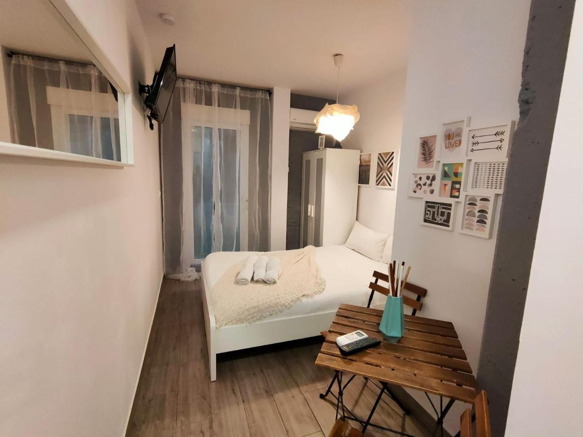 Pequeno Alojamiento Con Mini Piscina - No Climatizada Valencia Exterior foto